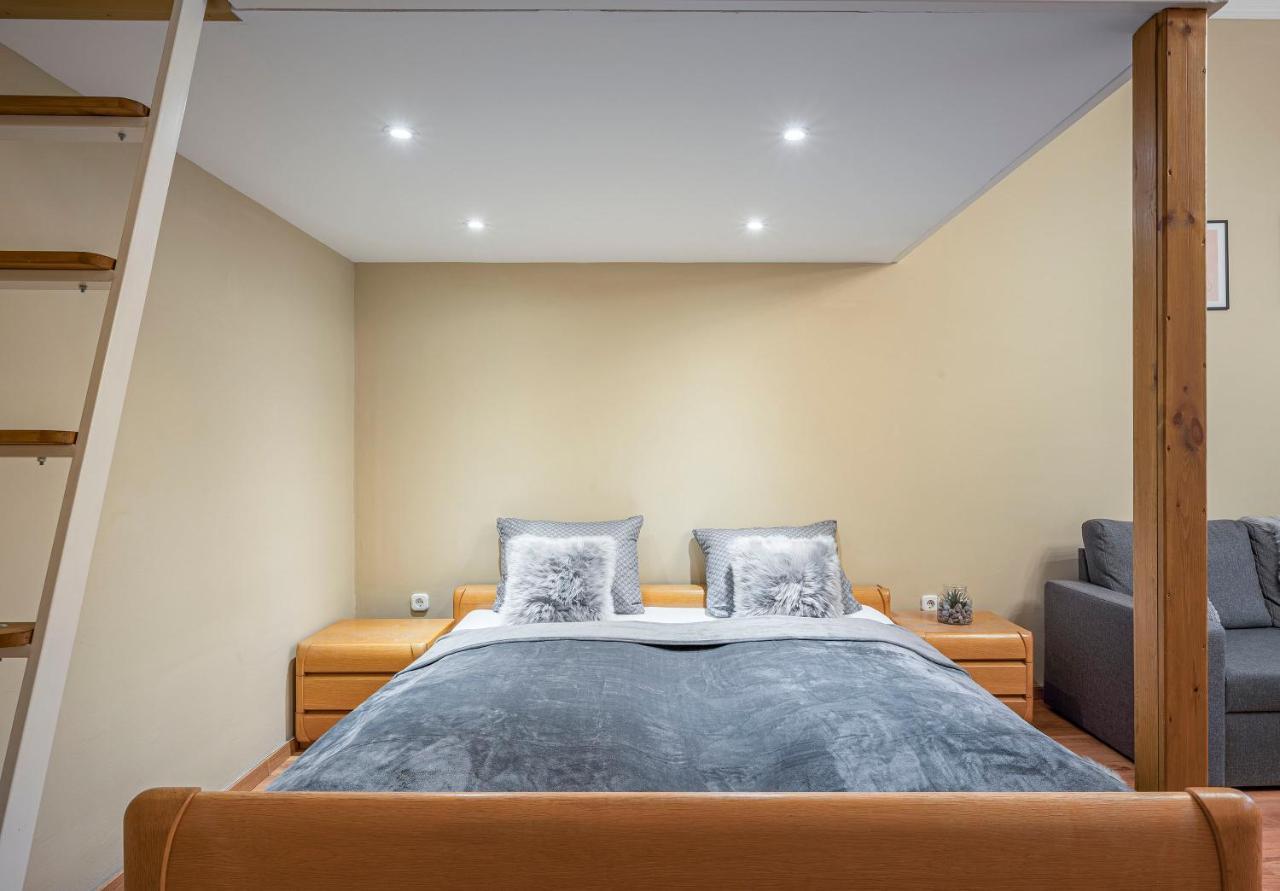Corvin By Nw Appartamento Budapest